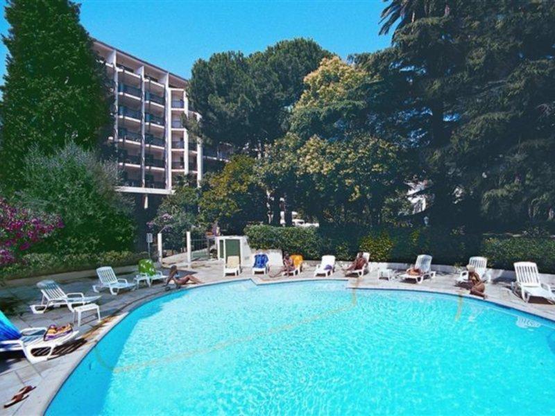 Residence Residéal Antibes Exterior foto